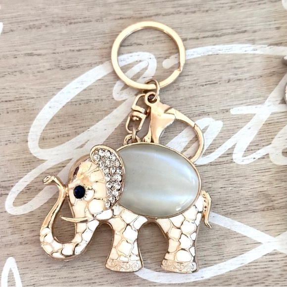 Vintage Gold Elephant & Silver,Boho,green,Key chain,purse,backpack charm set💕 - Picture 4 of 4